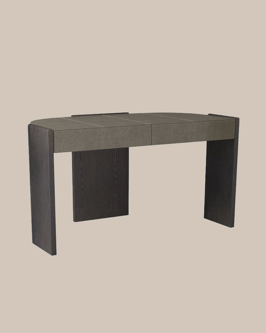 Aria Desk